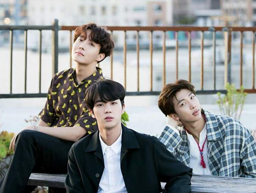 BTS: Jin, J-Hope e RM vendem milhões em ações