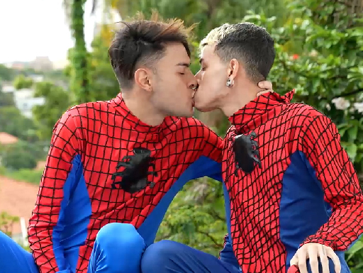 Homem-Aranha ganha versão pornô gay, Fod* Lá Em Casa