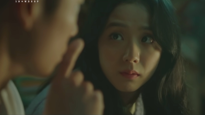 Snowdrop: petição quer tirar canal de TV do ar por causa do drama com Jisoo