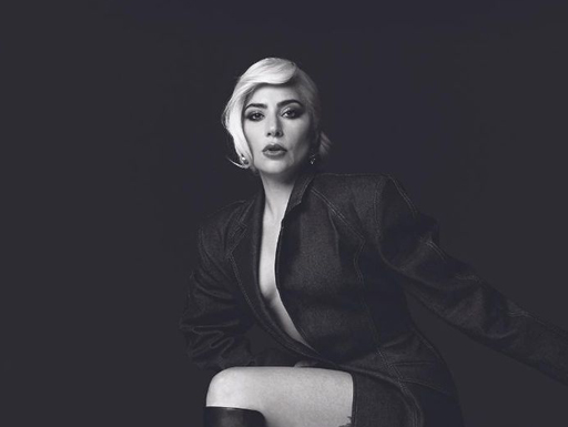 Lady Gaga: "as pessoas adoram ver mulheres desmoronando"