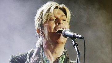 Warner Chappell adquire catálogo musical de David Bowie