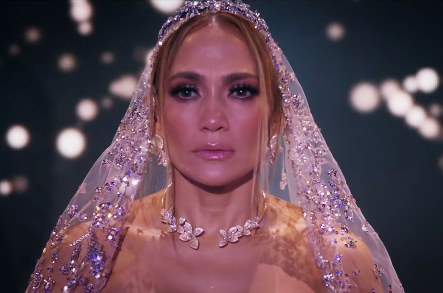 "Case Comigo": filme de Jennifer Lopez quebra recorde no streaming