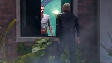 Power Couple: Rogério tenta agredir Cartolouco e quebra janela