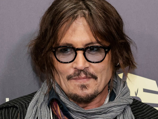 A primeira imagem de Johnny Depp em filme após polêmico julgamento