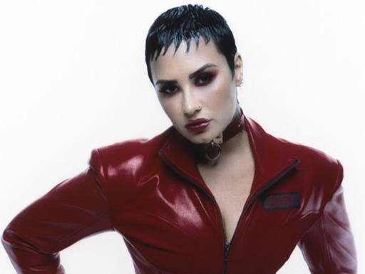  Demi Lovato lança “HOLY FVCK” e cresce 200% na Deezer 
