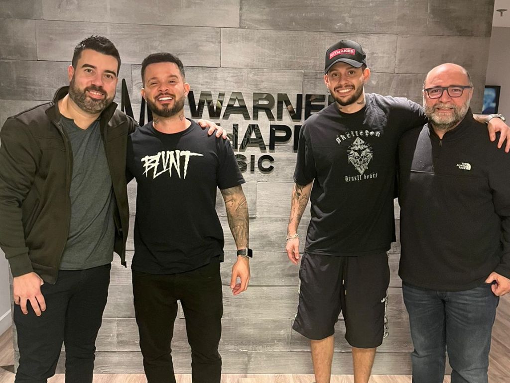 Hitmaker firma parceria de administração de suas obras com a Warner Chapell