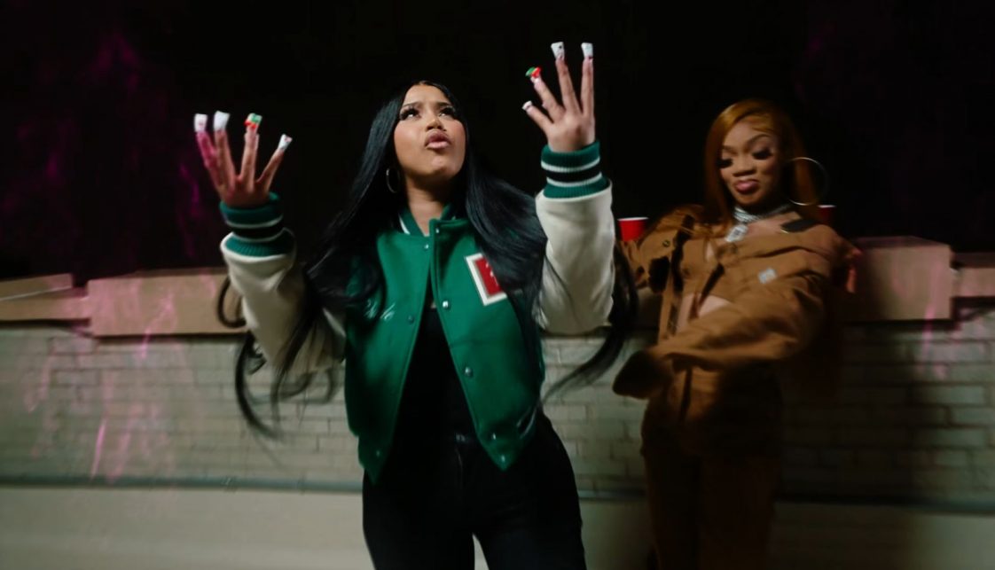 Cardi B E GloRilla Se Aventuram Pela Cidade No Clipe De "Tomorrow 2 ...