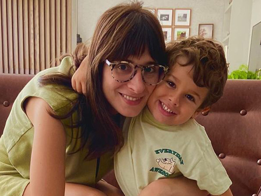 Camila Fremder escreve livro infantil com filho de 4 anos (neto da Rita Lee)