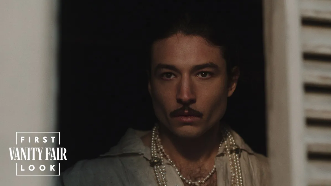 Veja Ezra Miller e Ben Kingsley como Salvador Dalí em "Dalíland"