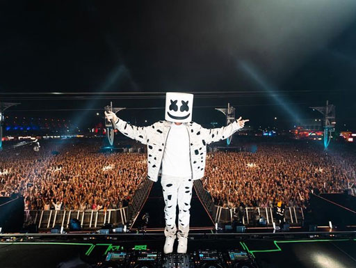 DJ Marshmello ousa no Rock in Rio 2022 e toca funk 'proibidão'