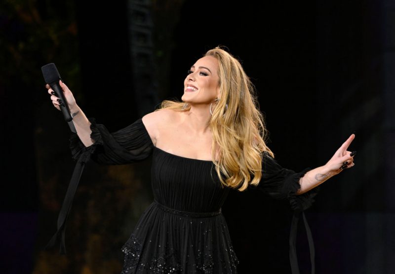 Adele deu conselho para Jennifer Lawrence, e atriz ignorou