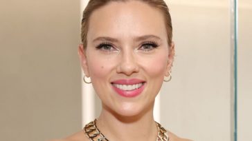 Scarlett Johansson assina para fazer série pela primeira vez