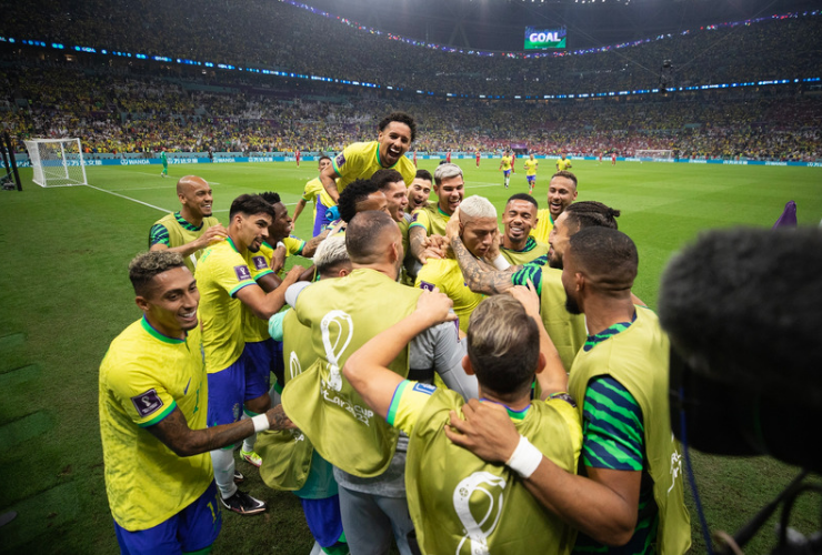 "Farofa da Gkay" terá evento especial durante o jogo do Brasil