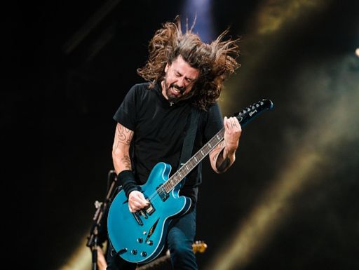 Sem Taylor Hawkins, Foo Fighters retorna ao Brasil no festival The