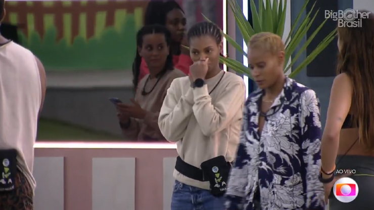 Tina atende o 1° Big Fone do BBB23; saiba quem ela indicou!