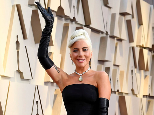 Por que Lady Gaga não cantará "Hold My Hand" no Oscar?
