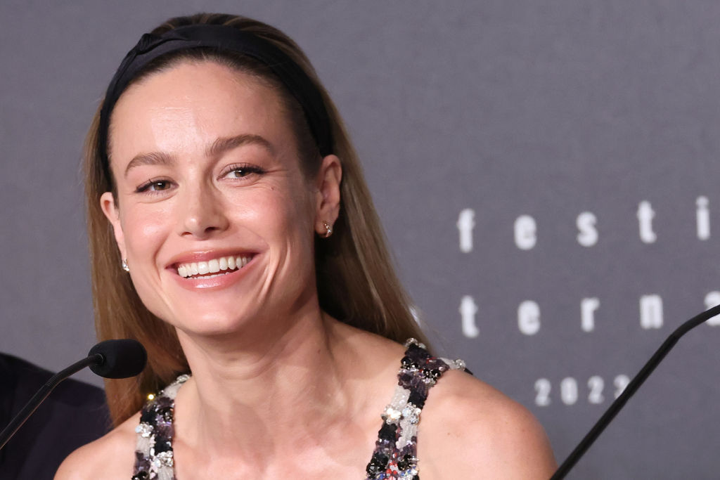 Brie Larson evita falar de Johnny Depp no Festival de Cannes