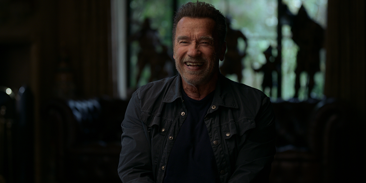 Arnold Schwarzenegger admite ter assediado mulheres: "foi errado"
