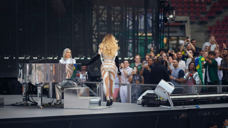 Equipe da Beyoncé grava com fãs brasileiros em show; entenda!