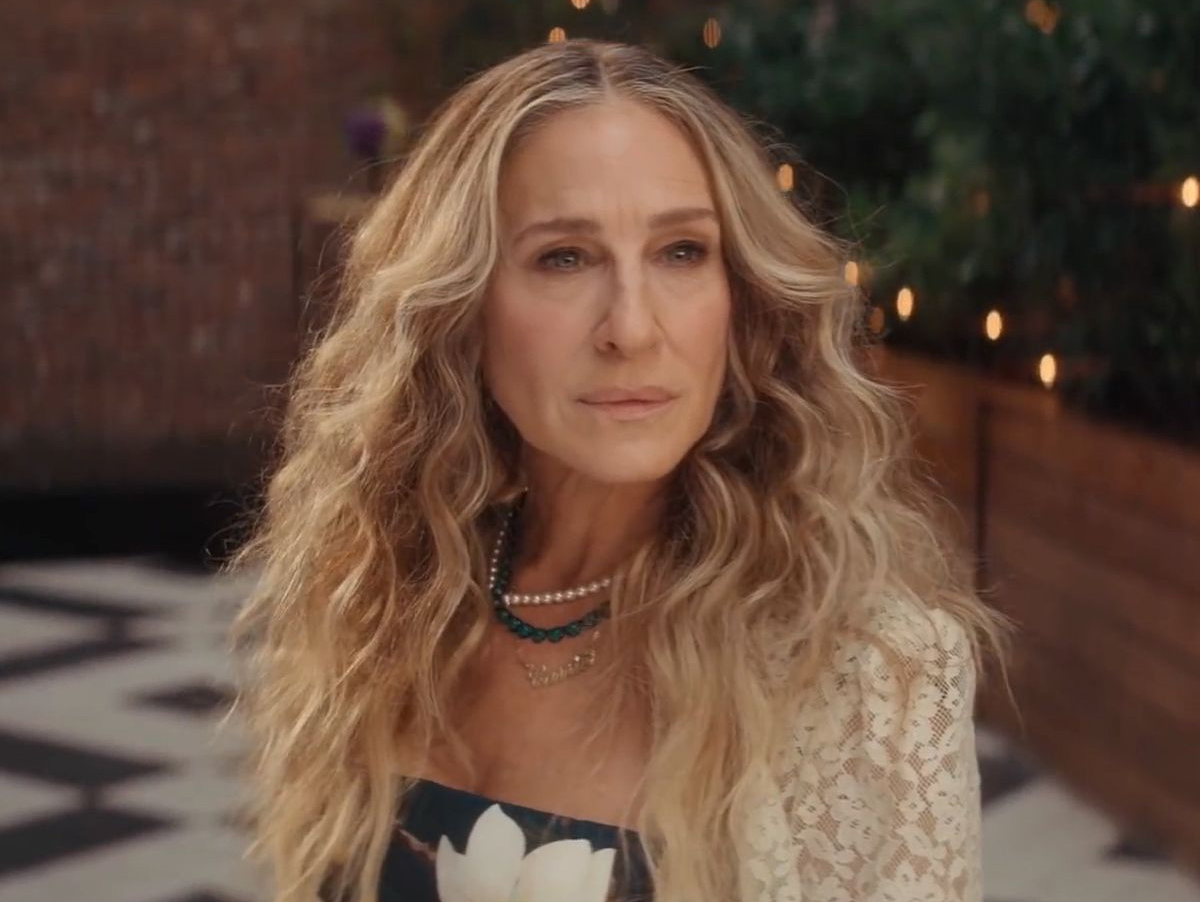 Sarah Jessica Parker fala de cenas de nudez em "And Just Like That..."