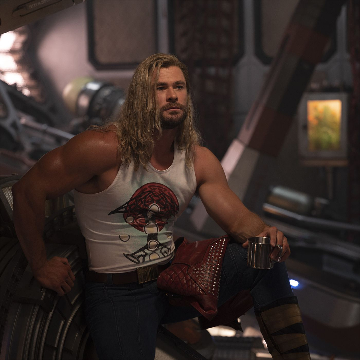 "Bobo demais", diz Chris Hemsworth sobre "Thor 4"