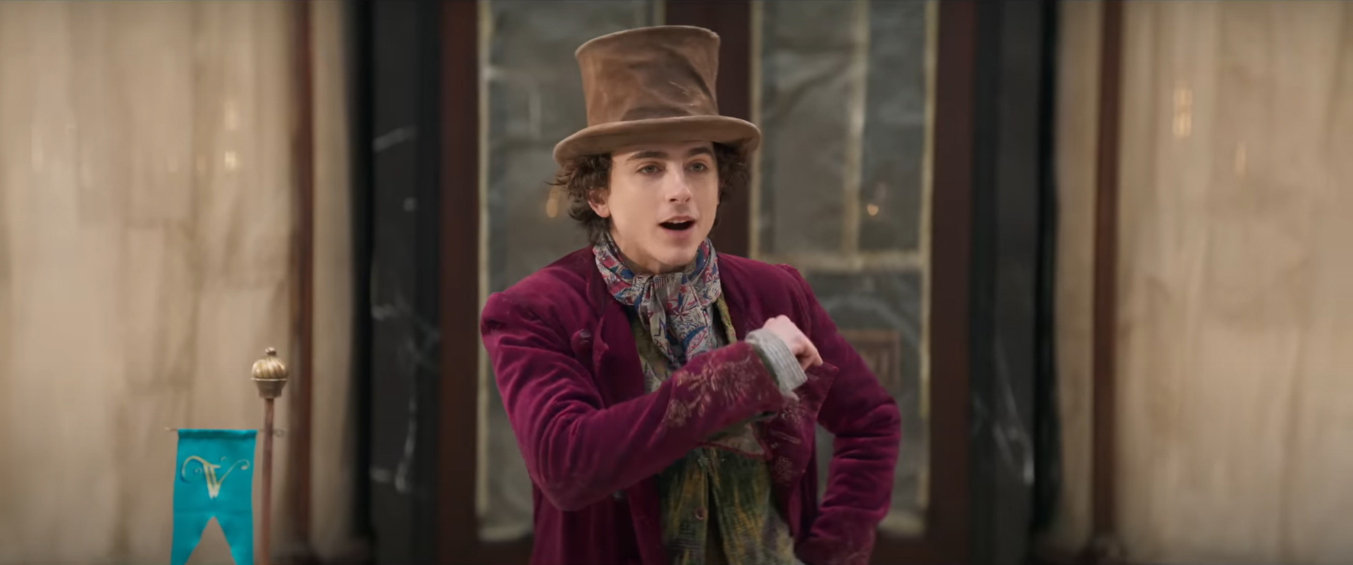 "Wonka": trailer apresenta Hugh Grant como Oompa-Loompa
