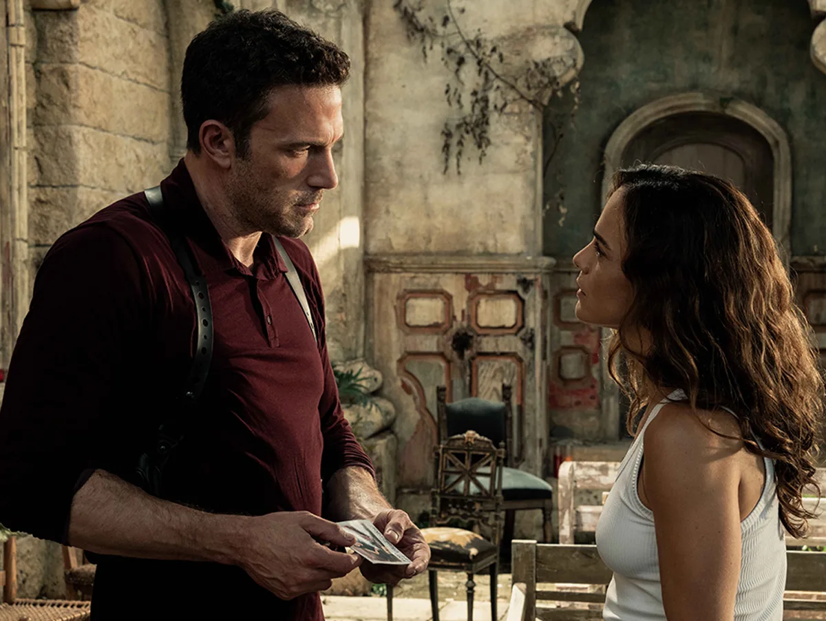 Veja primeiras fotos de Ben Affleck e Alice Braga em "Hypnotic"