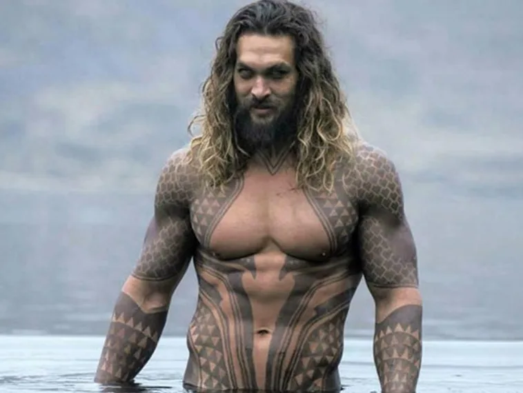 Jason Momoa apareceu bêbado no set de "Aquaman 2", diz site