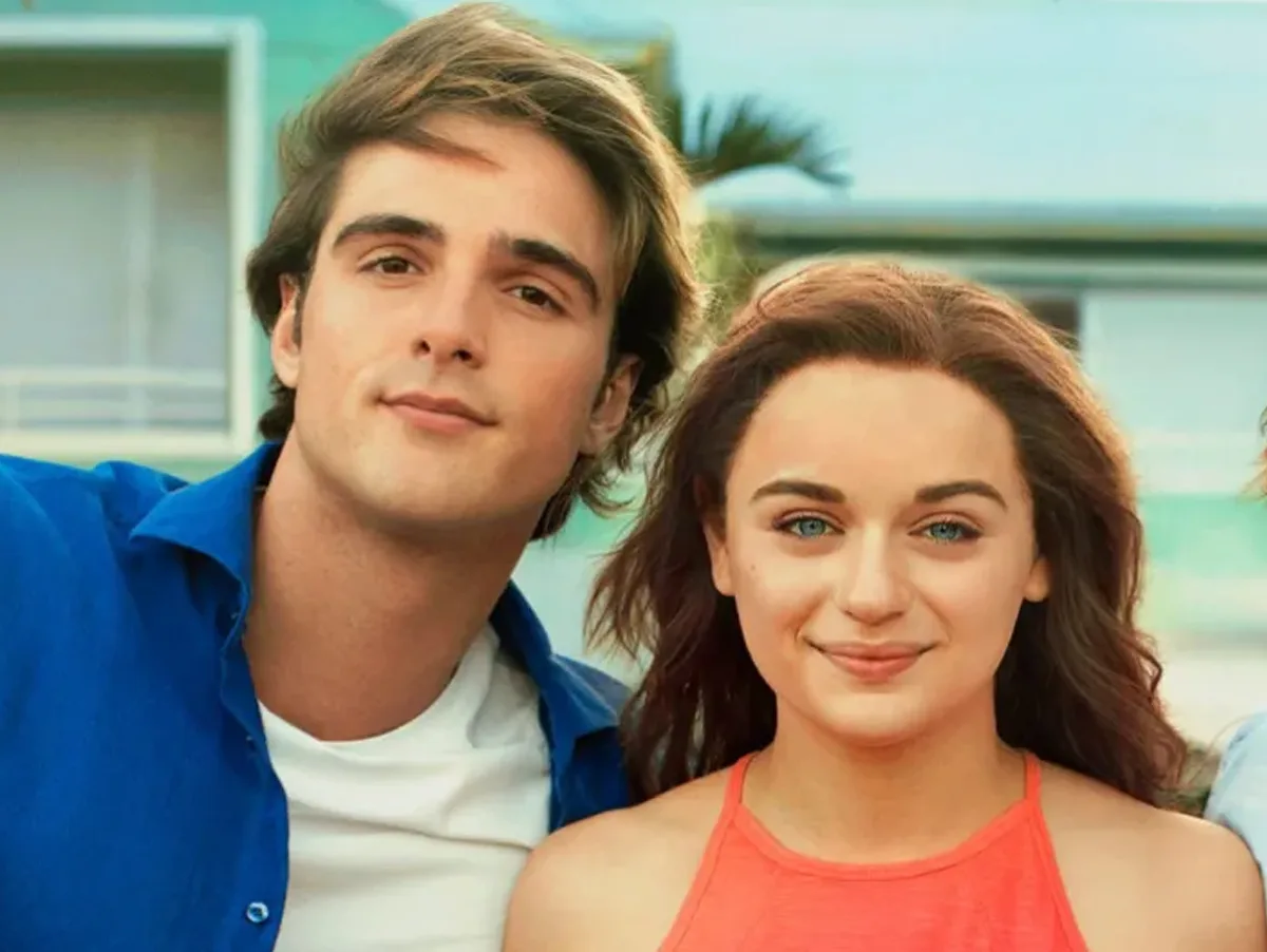 Joey King comenta fala de Jacob Elordi sobre "A Barraca do Beijo": "triste"