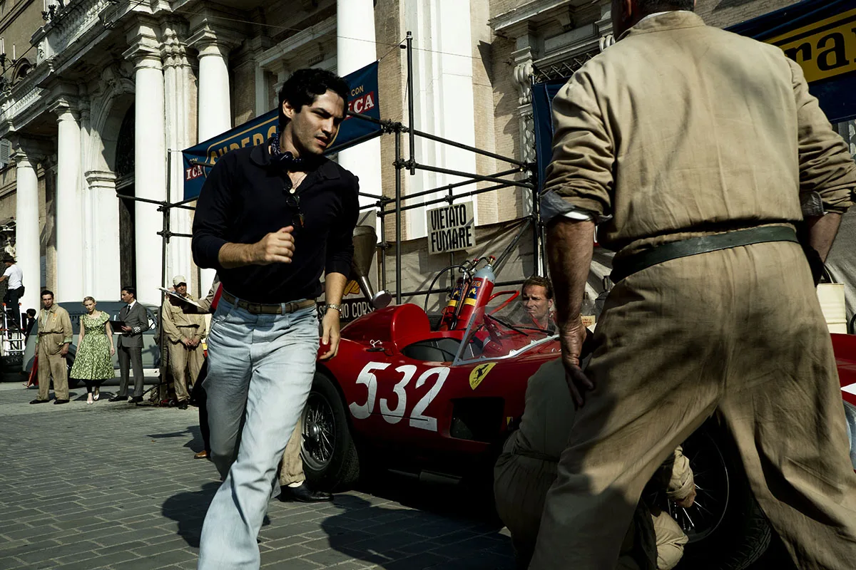 "Ferrari", com Adam Driver e Gabriel Leone, tem estreia adiada