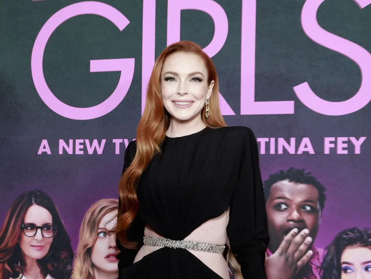 Lindsay Lohan diz com quem de "Meninas Malvadas" mantém contato