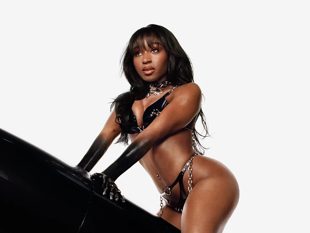 Normani na capa de "Dopamine".