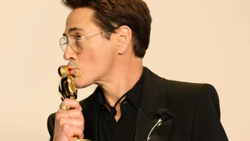 Robert Downey Jr. deixa Homem de Ferro pra trás e vence o Oscar
