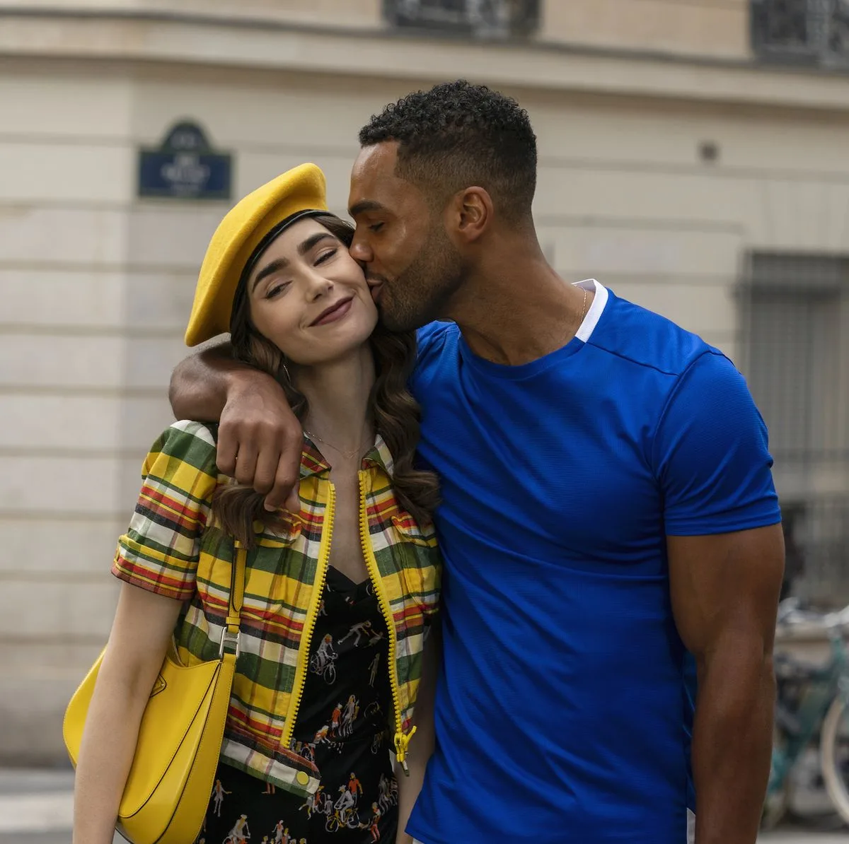 Criador de "Emily em Paris" confirma 5ª temporada, Netflix não