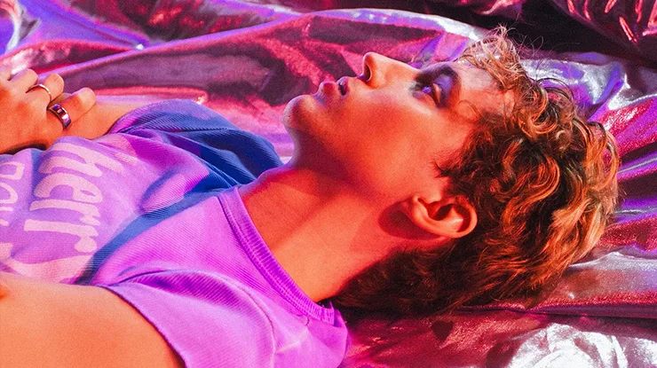 Troye Sivan viraliza com momento "obsceno" em nova turnê; assista!