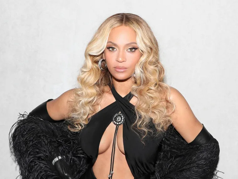 Produtor revela como Beyoncé chegou em "Texas Hold' Em": "Não levei a sério"