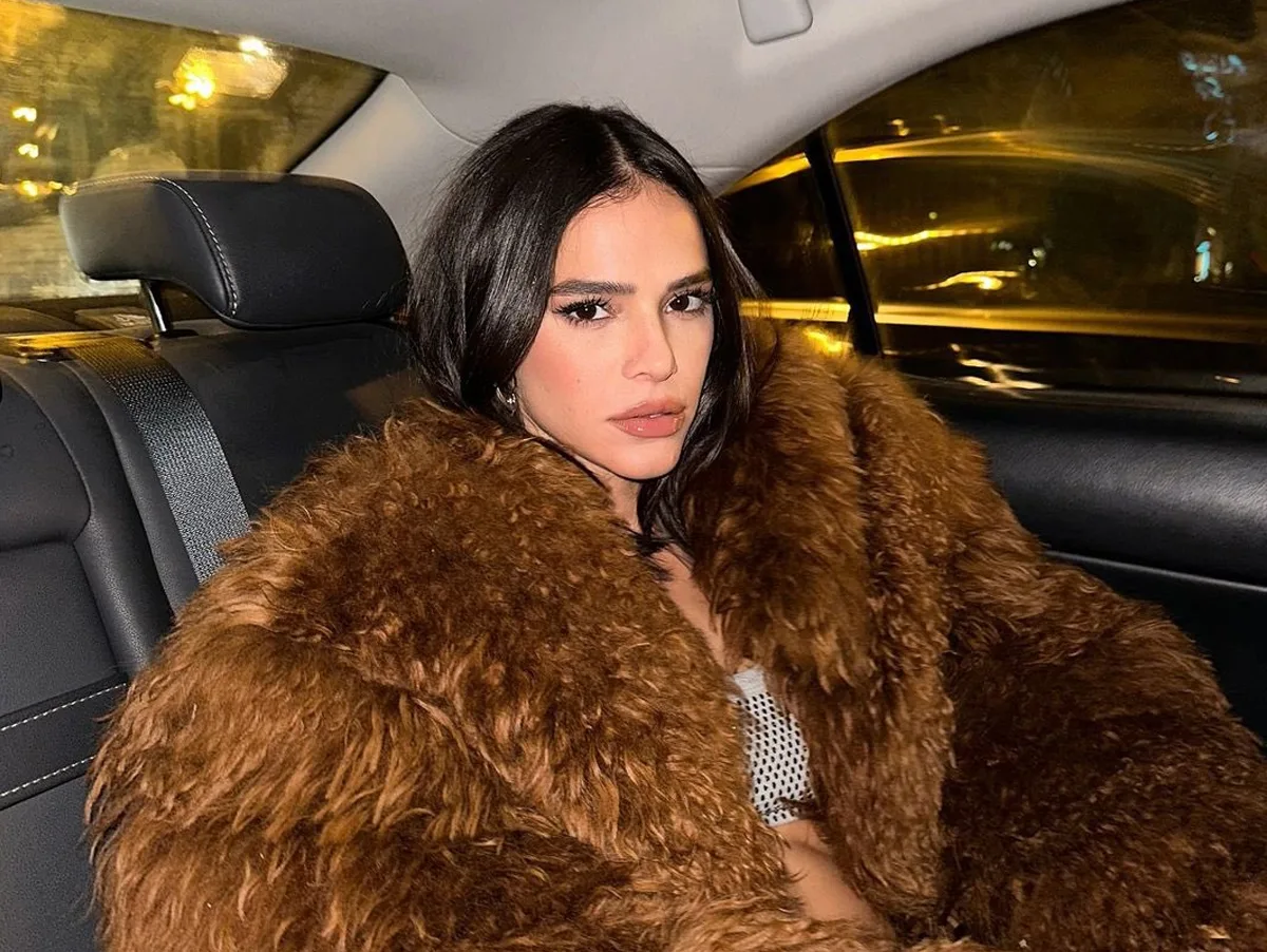 Bruna Marquezine praticamente confirma novo projeto internacional