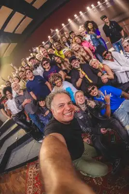 O Rock in Rio reuniu 57 grandes artistas para gravar o clipe de ‘Deixa o Coração Falar’ no dia 29 de abril de 2024. Foto: @bleia_moriva_