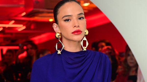 Bruna Marquezine tem três trabalhos encaminhados - um internacional