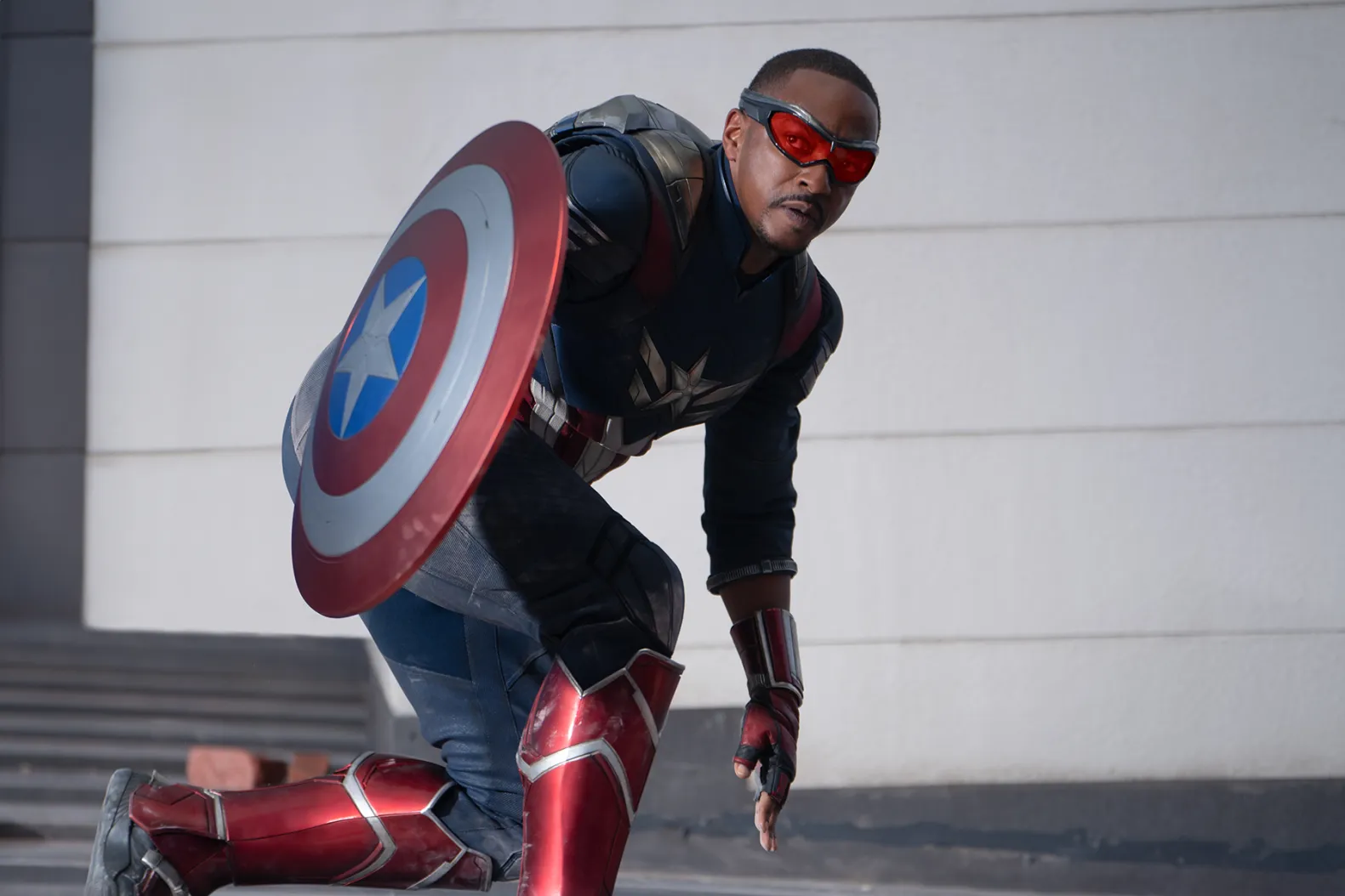 "'Capitão América 4' é melhor do que filmes do Tom Holland", diz Anthony Mackie