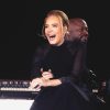 Adele anuncia pausa na carreira após turnê de sucesso: "Sentirei a falta de vocês"