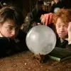 Vá rever os filmes porque a série "Harry Potter" pode ficar só para 2027