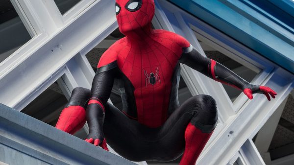 Agora vai! "Homem-Aranha 4" encontra seu diretor