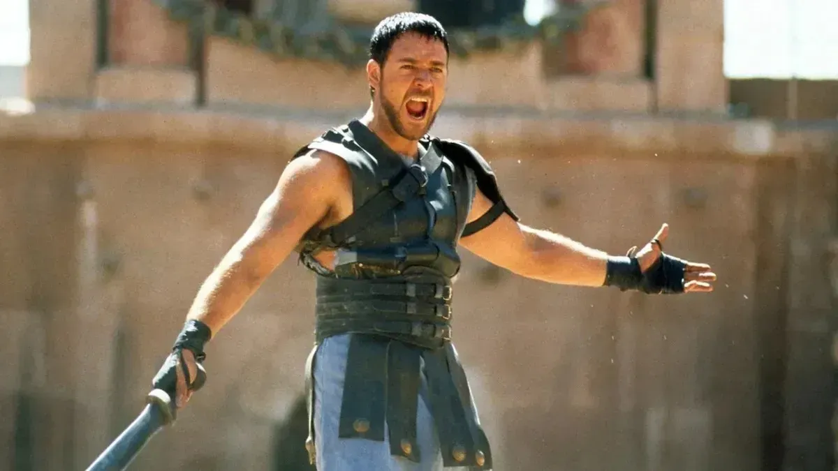 Russell Crowe sente ciúme de "Gladiador 2" e Ridley Scott se pronuncia