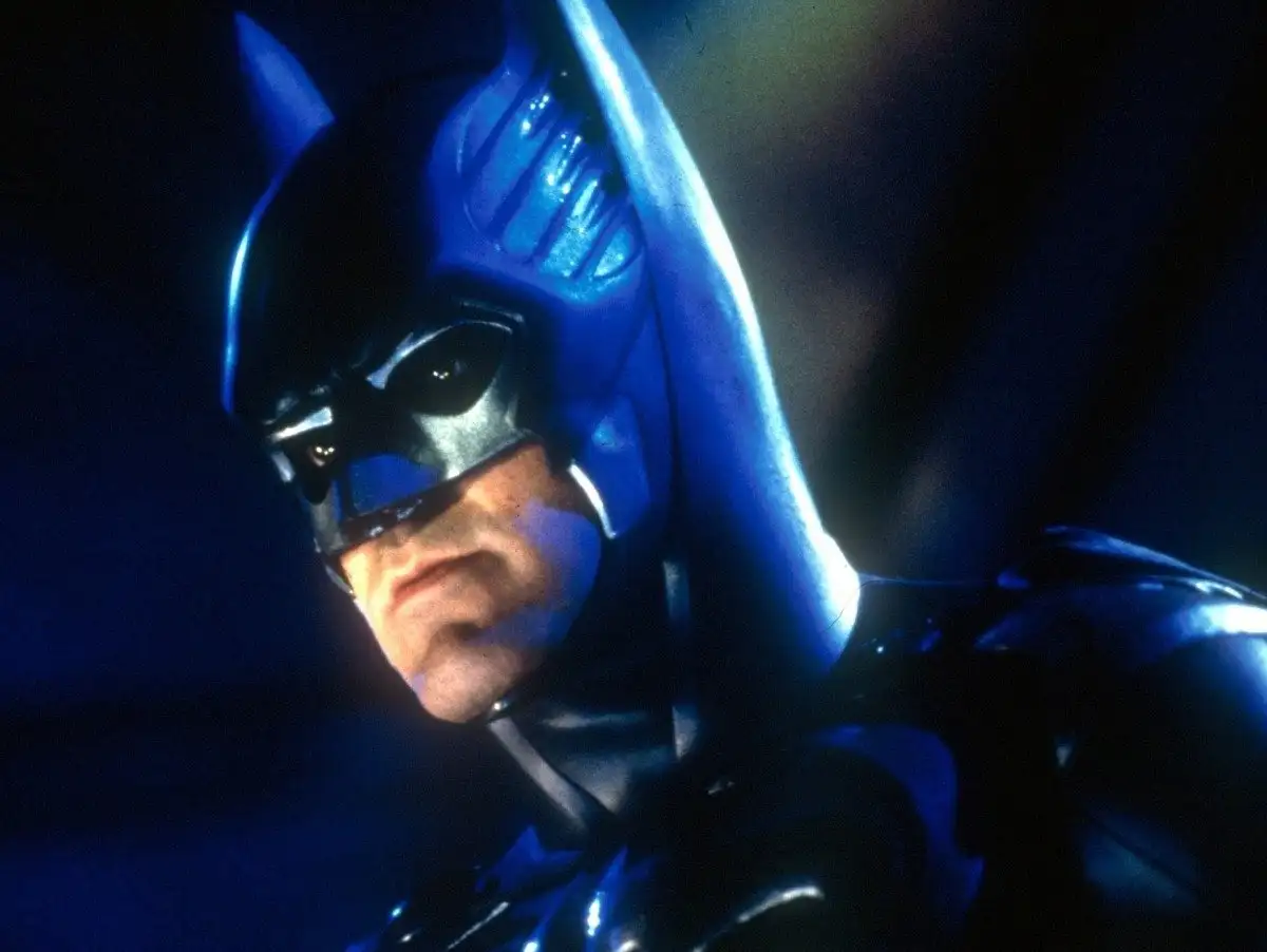 "'Batman & Robin' foi feito para crianças", diz Uma Thurman