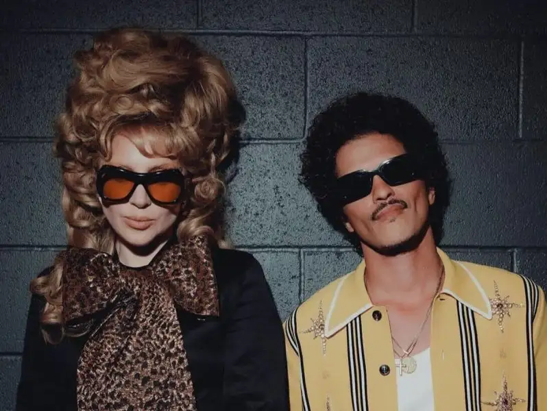 Lady Gaga e Bruno Mars pegarão o topo da Billboard Hot 100?