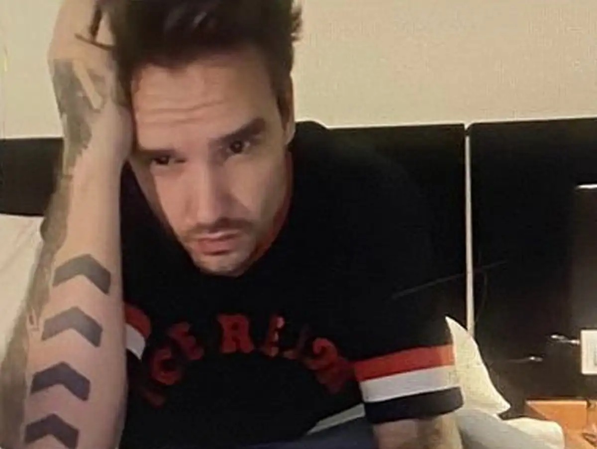 Liam Payne tentou contato com amiga horas antes de morrer: veja prints