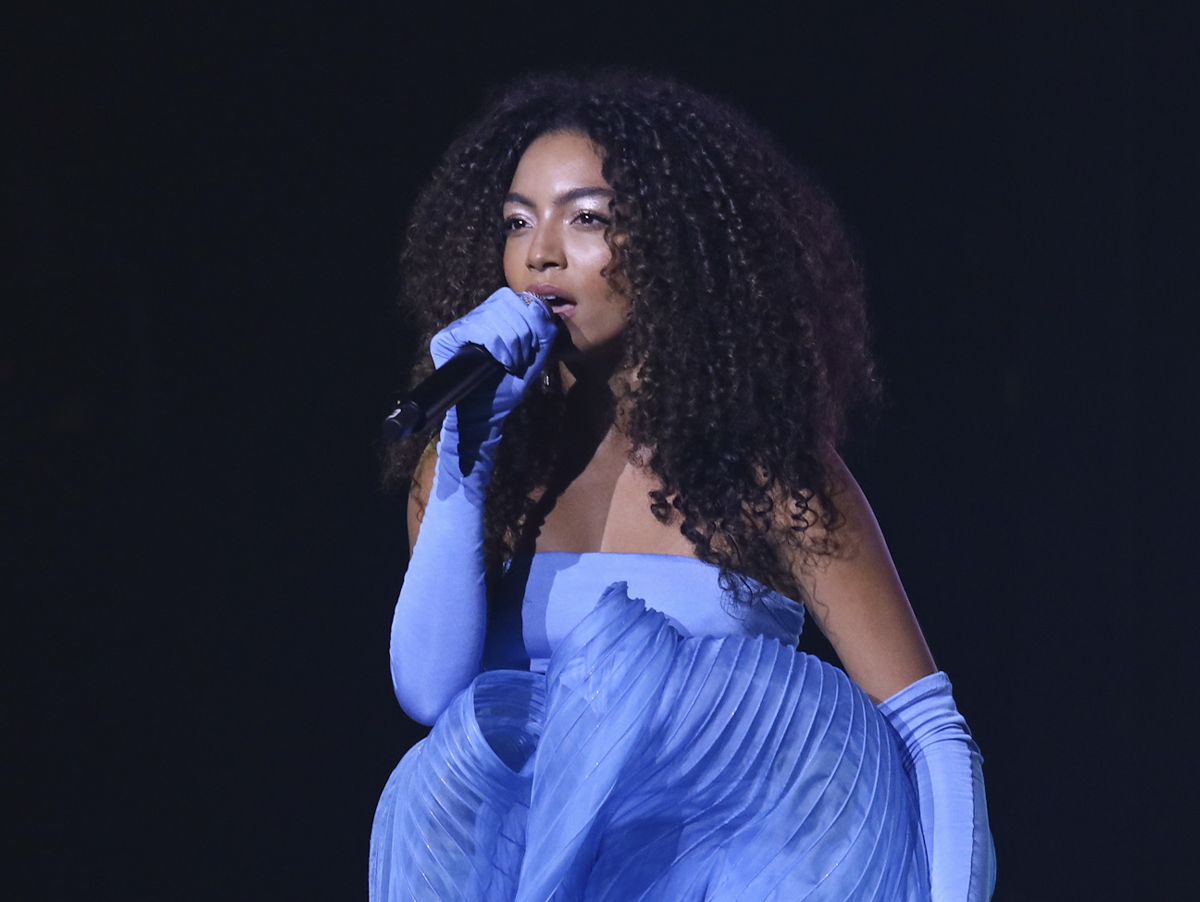 Any Gabrielly canta música inédita de "Moana 2" no D23; ouça agora!