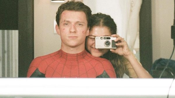 Tom Holland gosta de pesquisar sobre Zendaya no Google