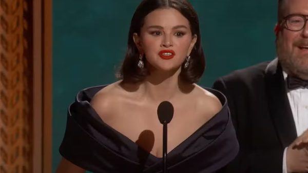 Selena Gomez diz que Steve Martin e Martin Short merecem SAG Award mais do que ela